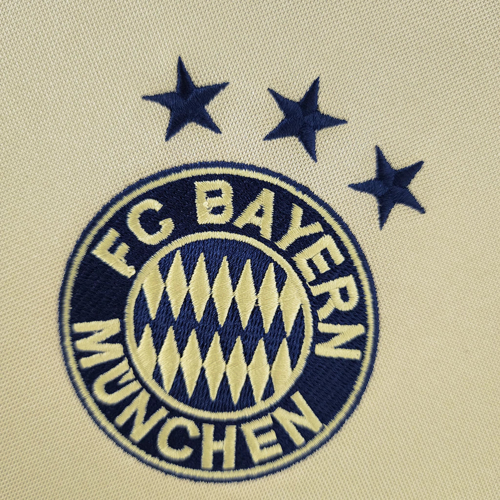 Camisa Bayern de Munique 04/05 Third - Retrô Masculina
